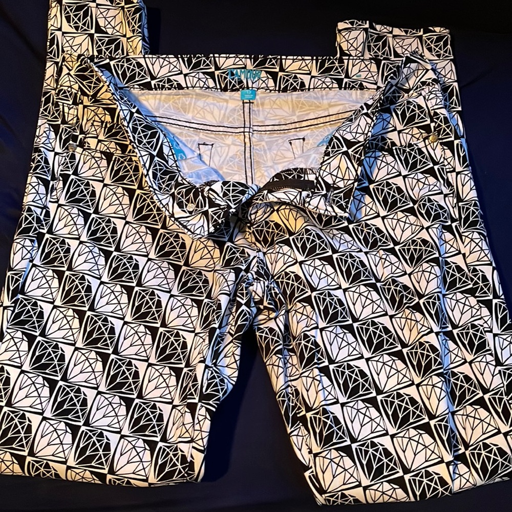 L❤️AMOUR Women Skinny Denim Legging Size 13 Black & White diamond print New